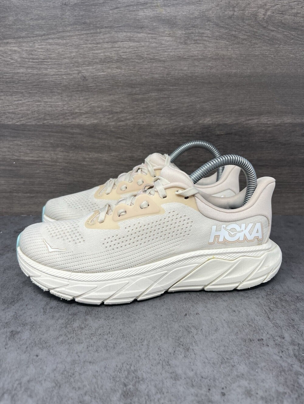 HOKA Clifton 8 Womens Size 6 B Eggnog Shifting Sand Running Walking Shoes